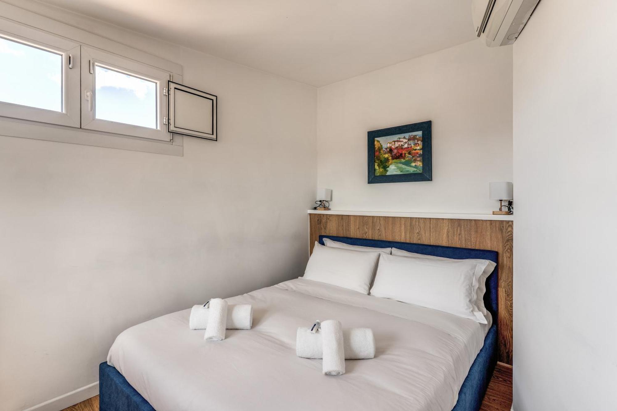 Attic With Terrace Spanish Steps Exclusive Appartement